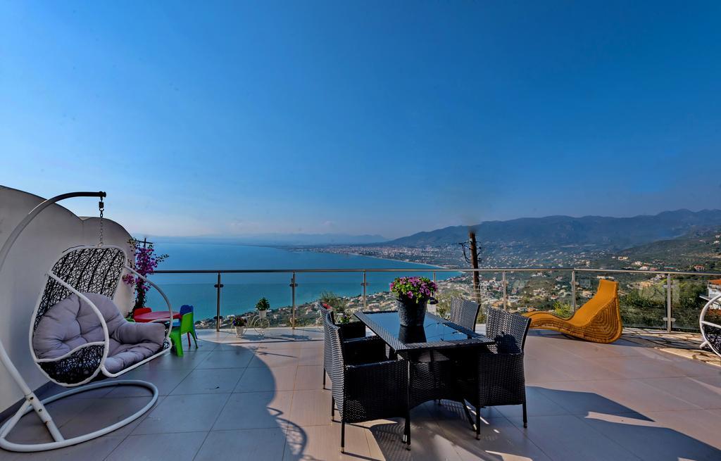 Kalamata Suites By 'Elite' Exterior photo