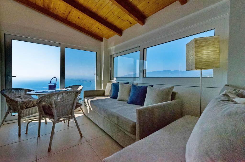 Kalamata Suites By 'Elite' Exterior photo